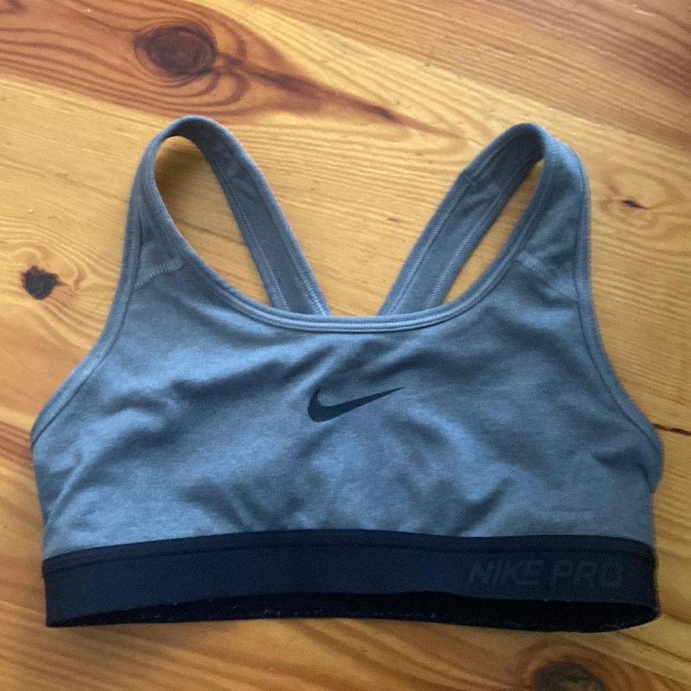 Nike pro XS grey sports bra